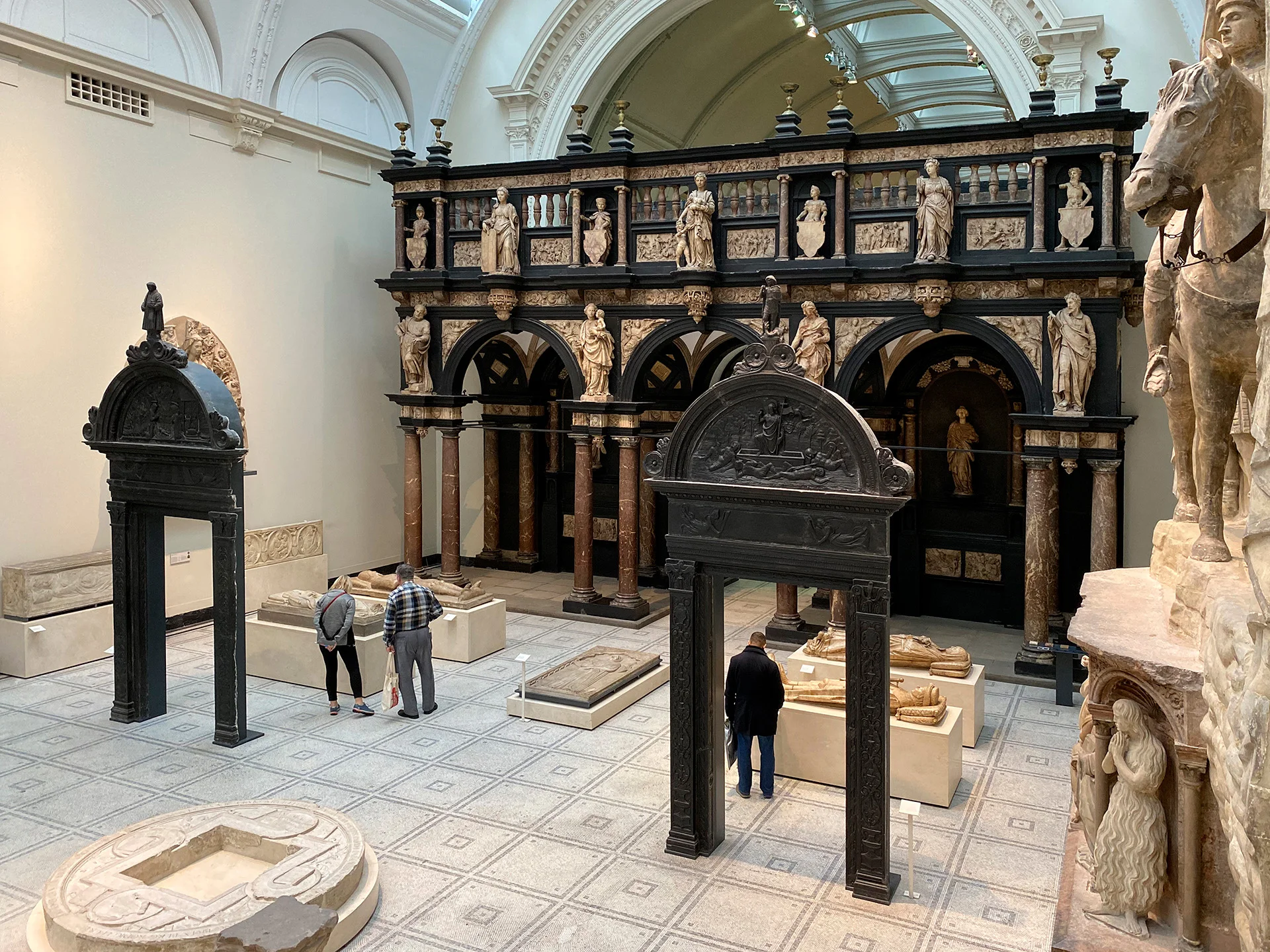 victoria and albert museum london